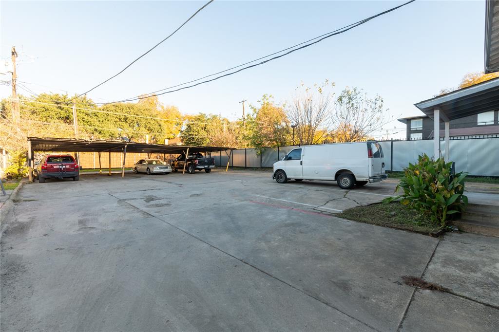 Mccarville & Bonds - Residential Lease