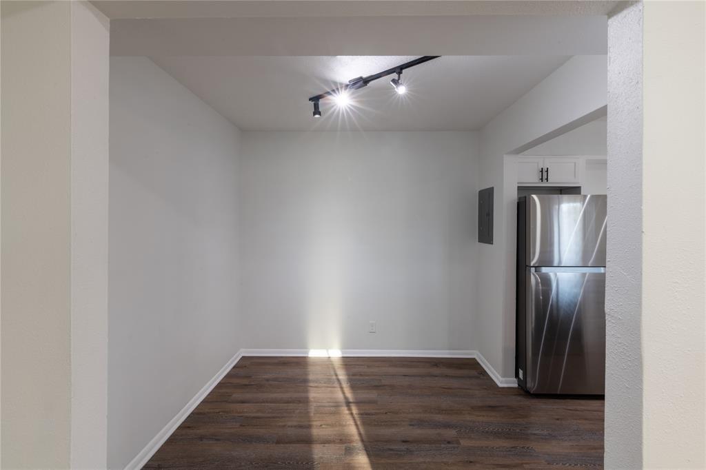 Mccarville & Bonds - Residential Lease