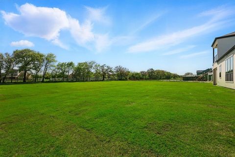 Tiny photo for 1418 Clydesdale Road, Bartonville, TX 76226 (MLS # 21075350)
