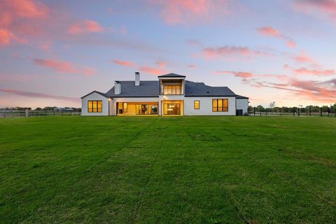 Tiny photo for 1418 Clydesdale Road, Bartonville, TX 76226 (MLS # 21075350)