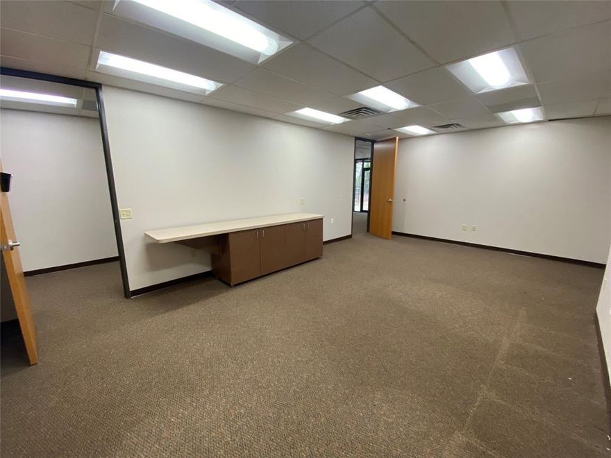 Full service lease available.
Private exterior suite entrance. 
Tenant's base rent includes janitorial services and all utilities except for electric.
Multiple suite sizes available.
24-hour badge access.
Central heating and AC.
On-site USPS box.
Surface parking with exterior lighting.