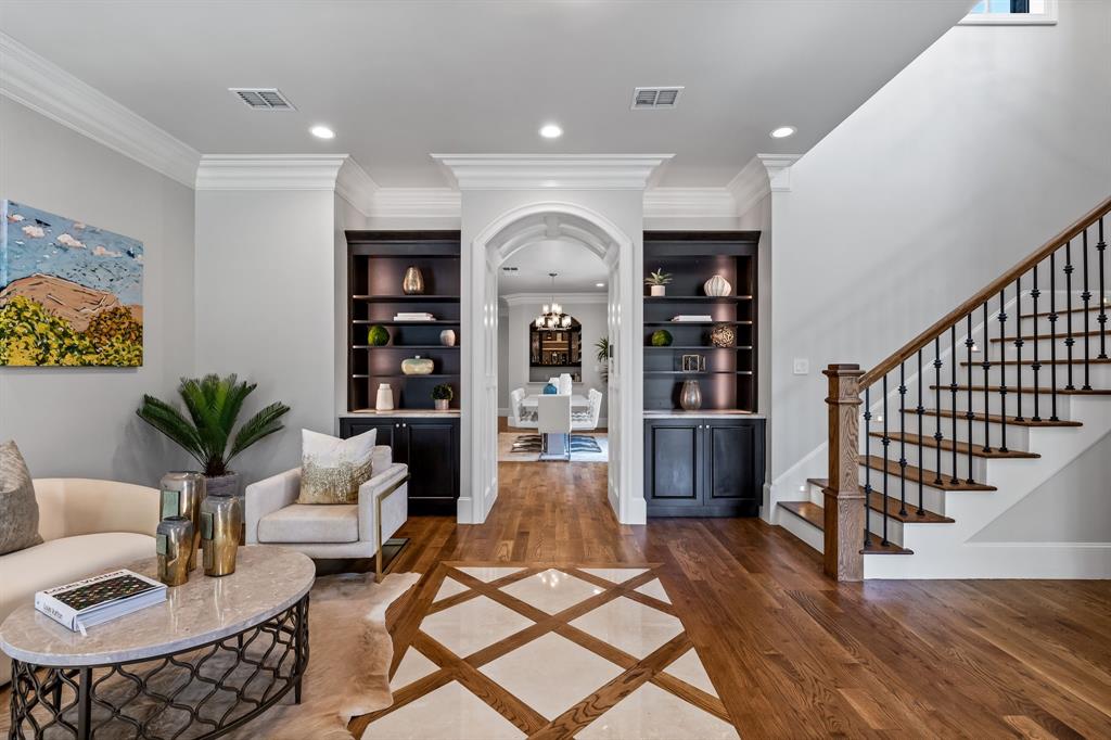 3808 Beechwood Lane