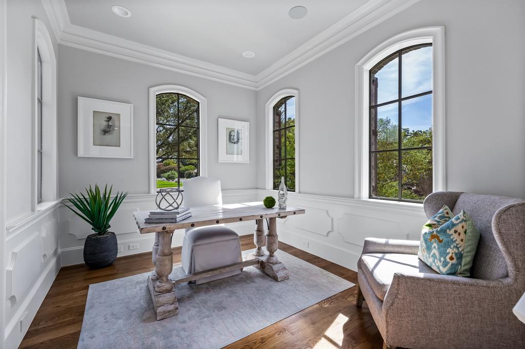 3808 Beechwood Lane