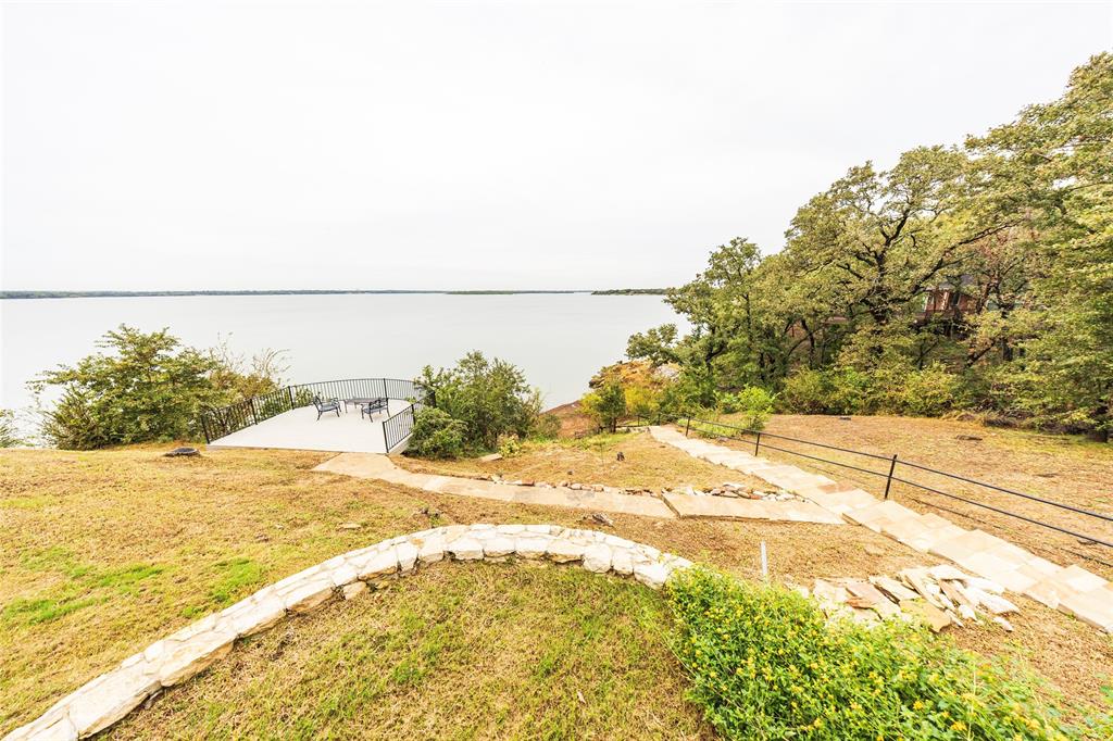 Emerald Sound At Lake Lewisville - Residential
