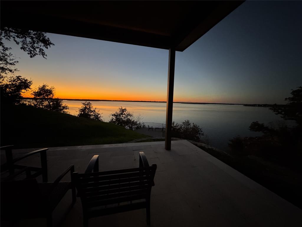 Emerald Sound At Lake Lewisville - Residential