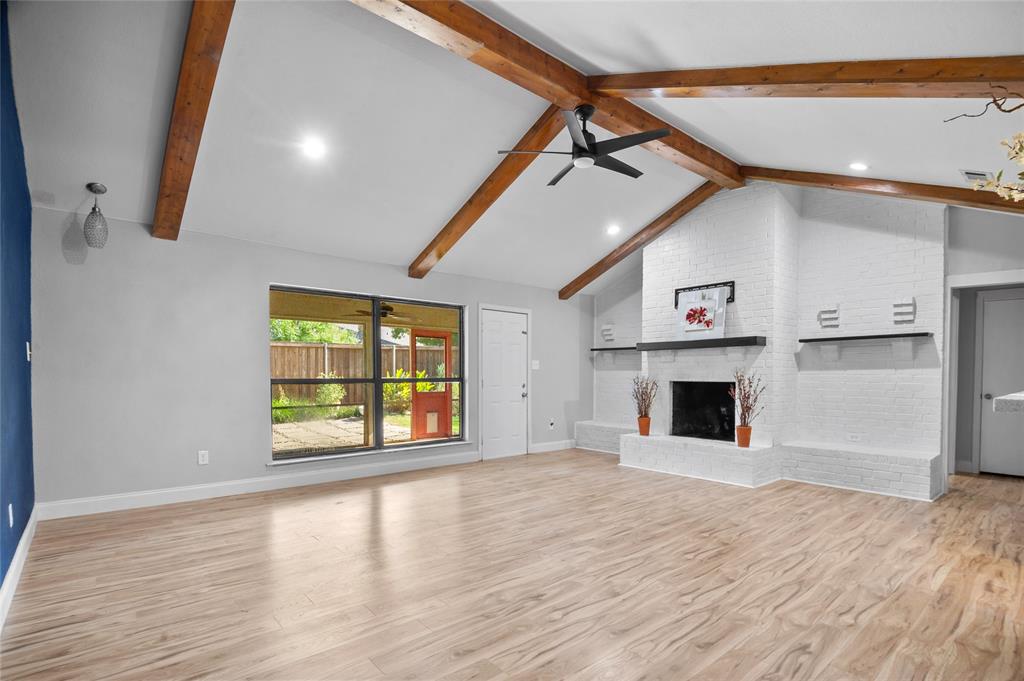 913 Kensington Court