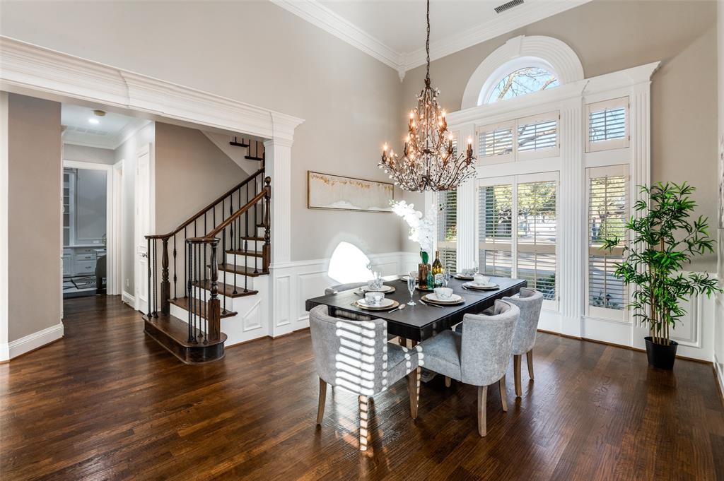 4904 Holly Tree Drive