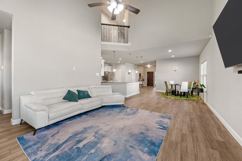 Pecan Square Ph 2b-2 - Residential Lease