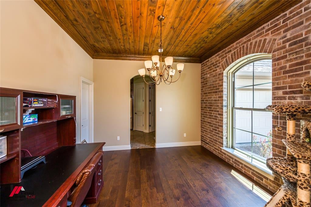 678 Dumaine Drive