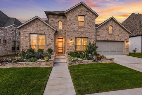 Photo of 1813 Climbing Ct. CT, Northlake, TX 76226 (MLS # 21420022)