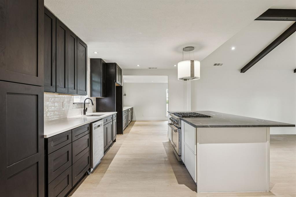 Highland Oaks 04 Inst 03 - Residential