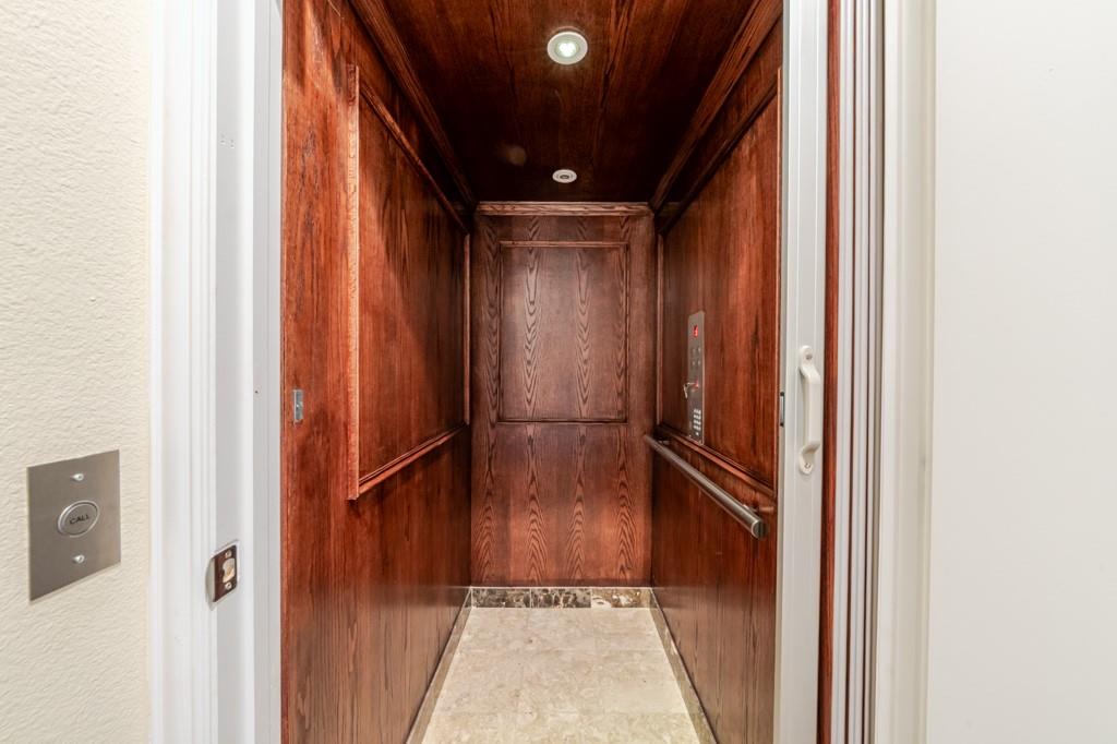 Plaza 2 - Residential Lease