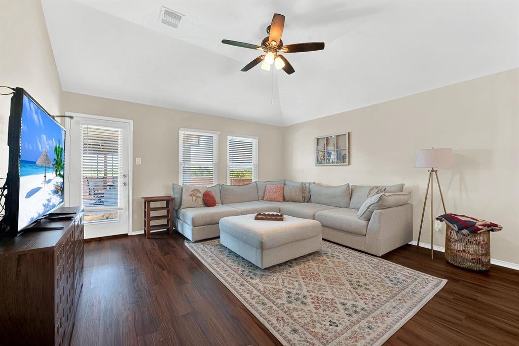 1208 Feather Crest Drive