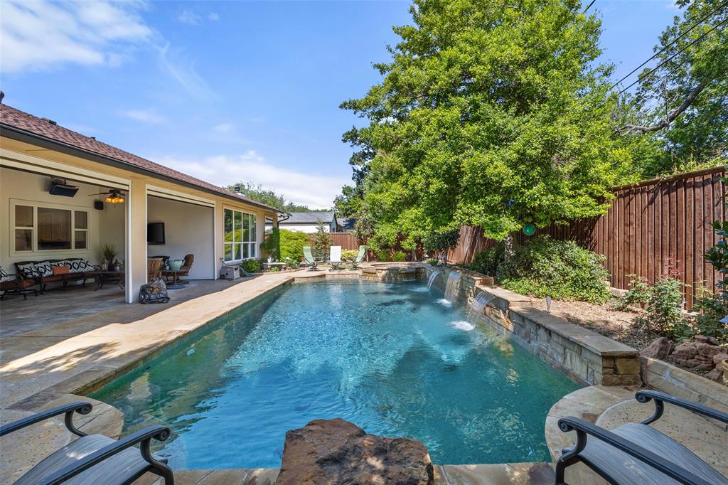 Mockingbird Lane Add - Residential