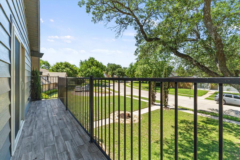 Braeburn Glen - Residential