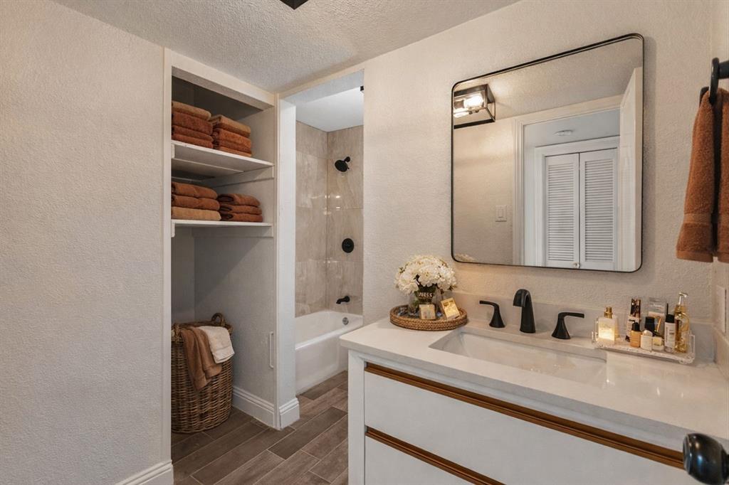 Braeburn Glen - Residential