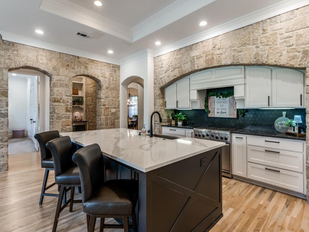 Deforest Court - Residential