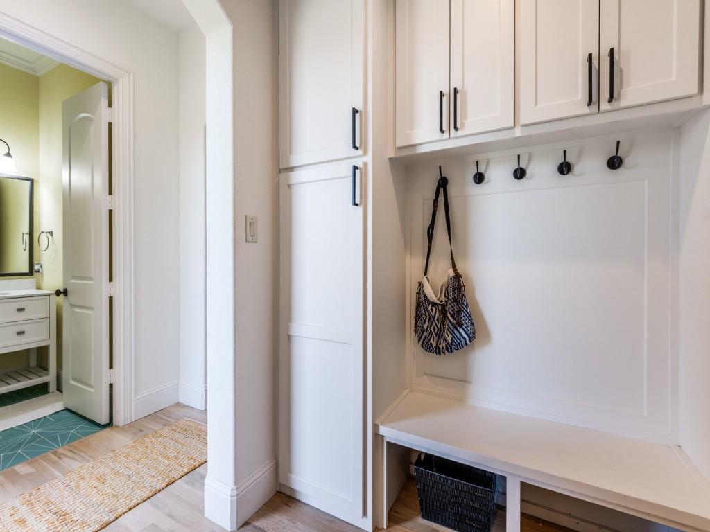 Deforest Court - Residential