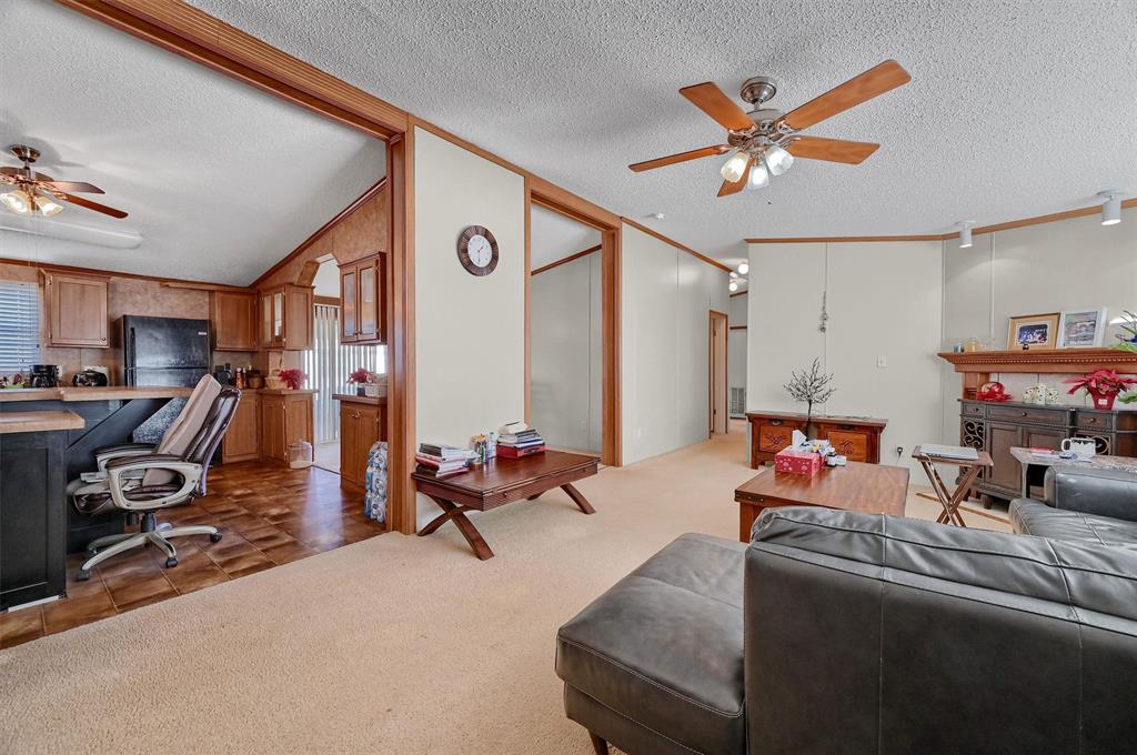 115 Candlewood Circle