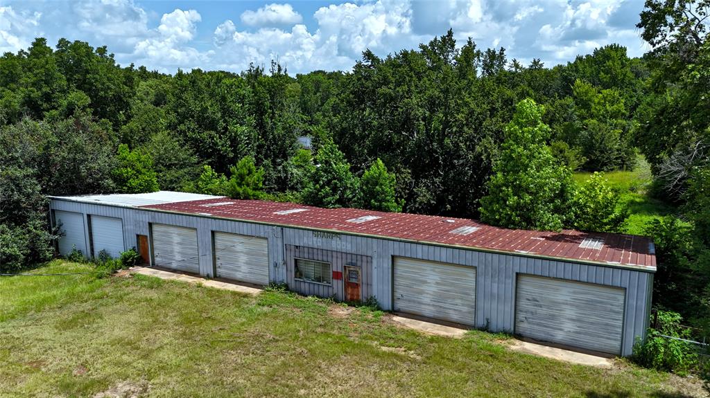 15585 US Hwy 175 E