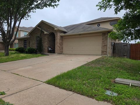 825 Forest Heights Drive Fort Worth TX 76036