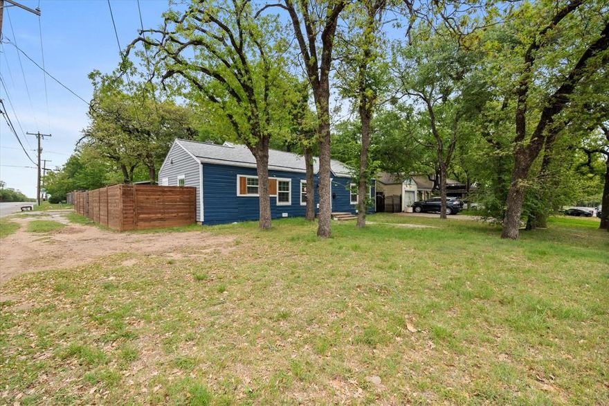 Beautifully Remodeled house on a corner lot in one of Fort Worth's most desirable neighborhoods. This house has fresh paint, stainless steel appliances, granite countertops and so much more!! The foundation has been repaired, new blinds installed on upgraded windows throughout. The roof and AC are a few years old. With a detached 2 car garage, and nice size family backyard this house has all you need to call home. Sold AS-IS