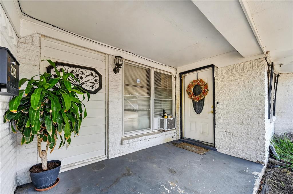 3320 Shorewood Drive