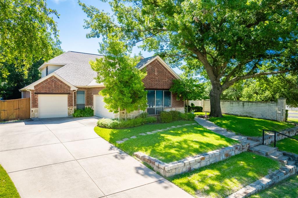 3504 Summerfield Drive