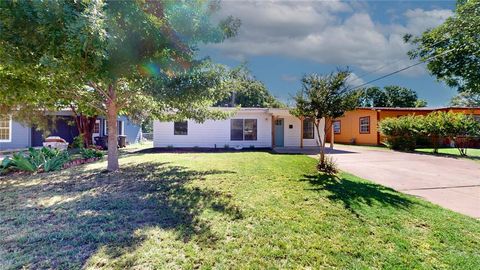 3809 Grover Avenue Fort Worth TX 76106