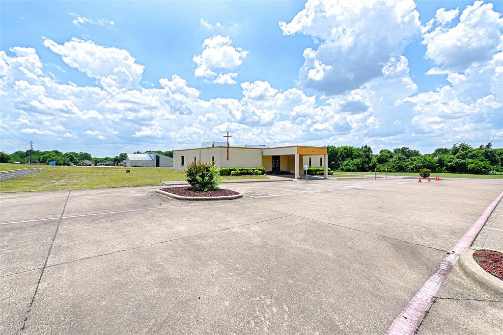1012 E Wintergreen Road