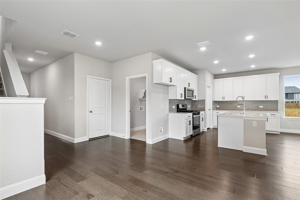 1505 Lucca Lane