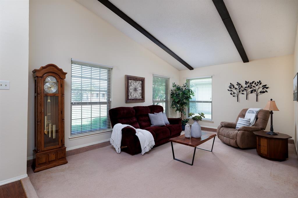 1916 J J Pearce Drive