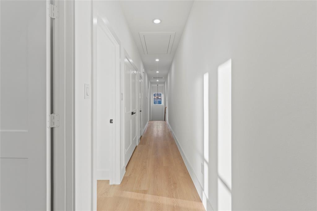 Colonial Terrace - Residential Income