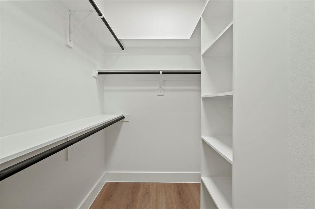 Colonial Terrace - Residential Income