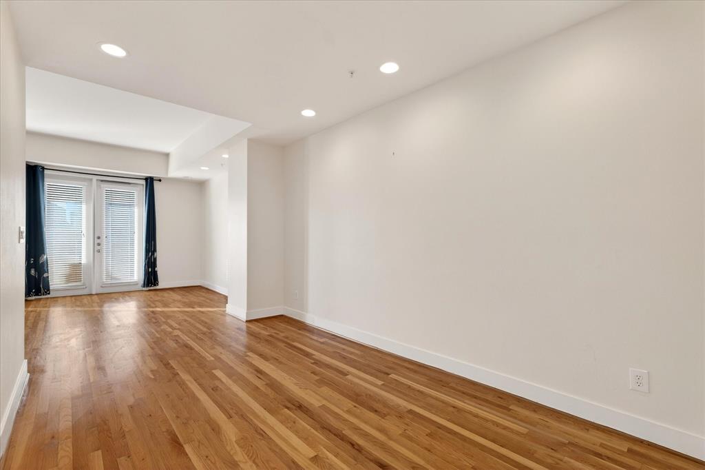 Aventura Condos - Residential