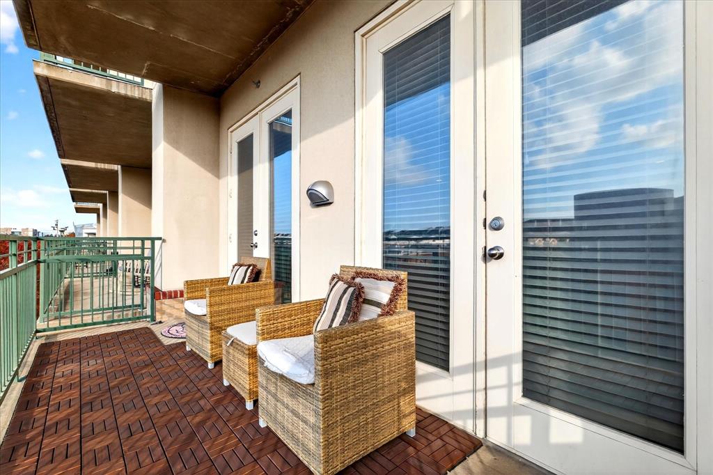 Aventura Condos - Residential