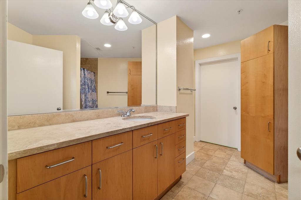 Aventura Condos - Residential