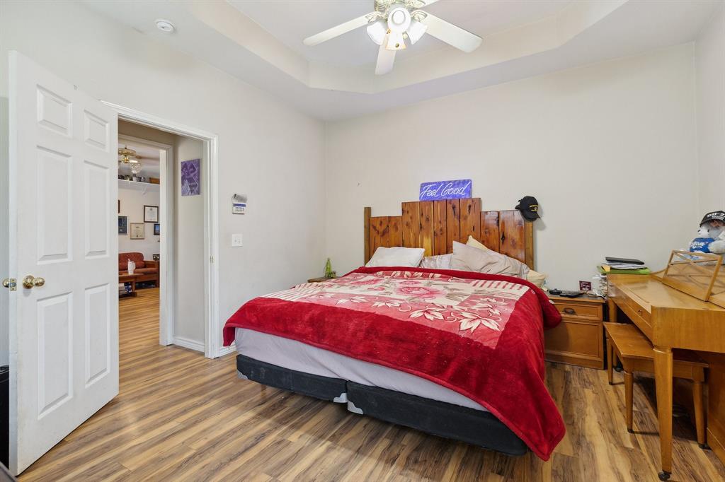 Quinlan Oaks - Residential