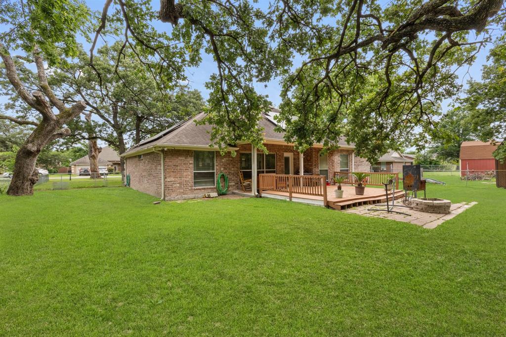 Quinlan Oaks - Residential