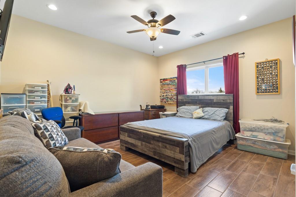 SAM BELL - Residential