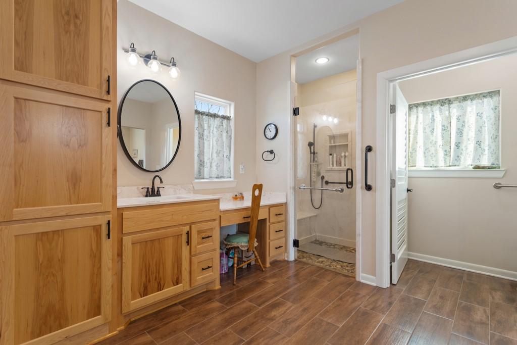 SAM BELL - Residential