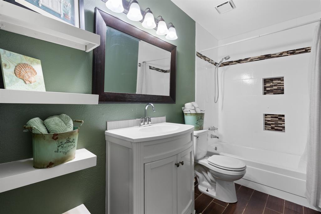 Keeneland Court - Residential