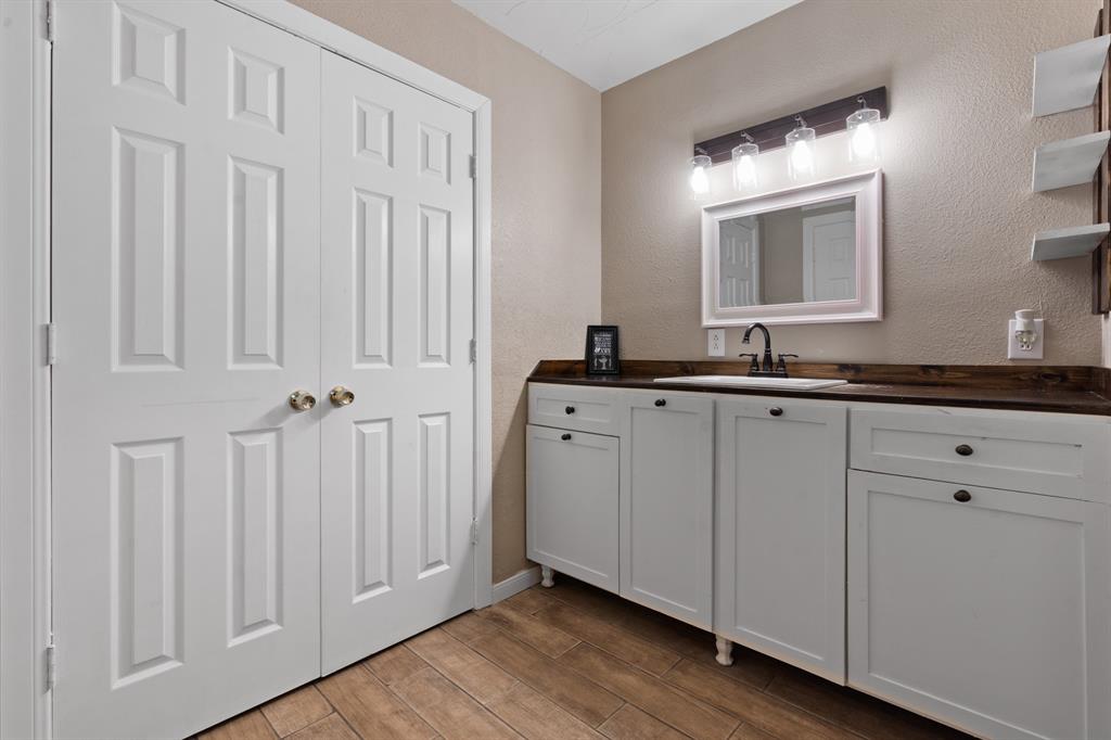 Keeneland Court - Residential