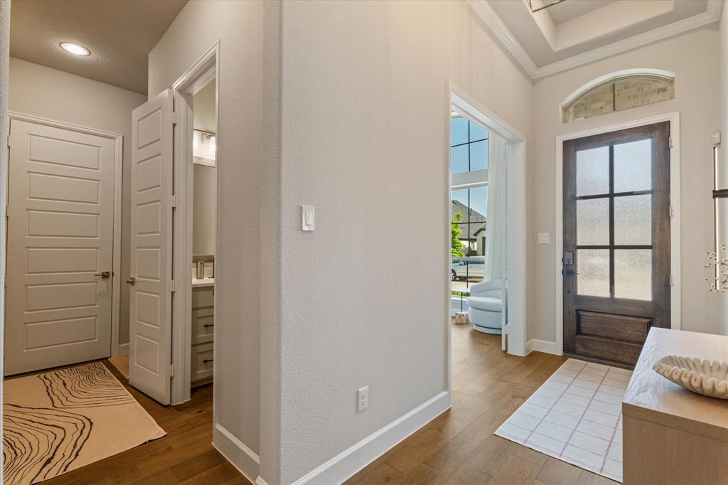 3320 Alexandra Lane