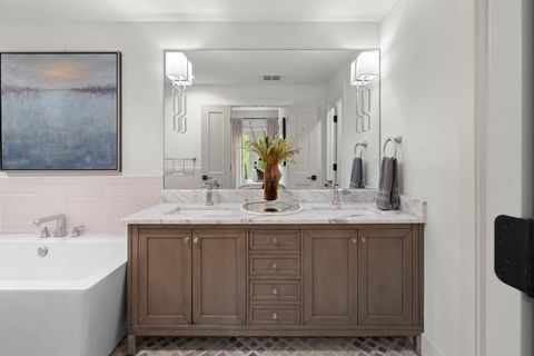 Tiny photo for 1704 Silverside Drive, Grapevine, TX 76051 (MLS # 21007995)