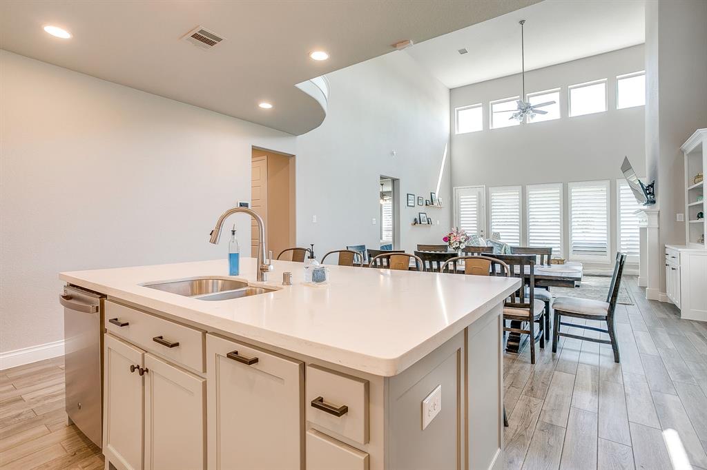 Ventana - Residential
