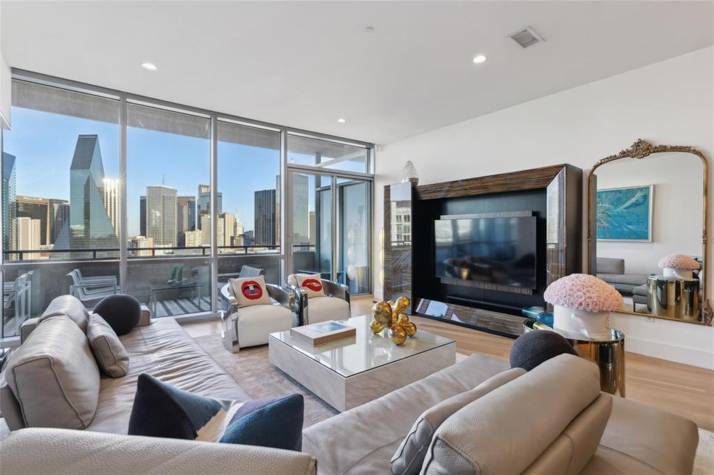 The House Condos - Residential