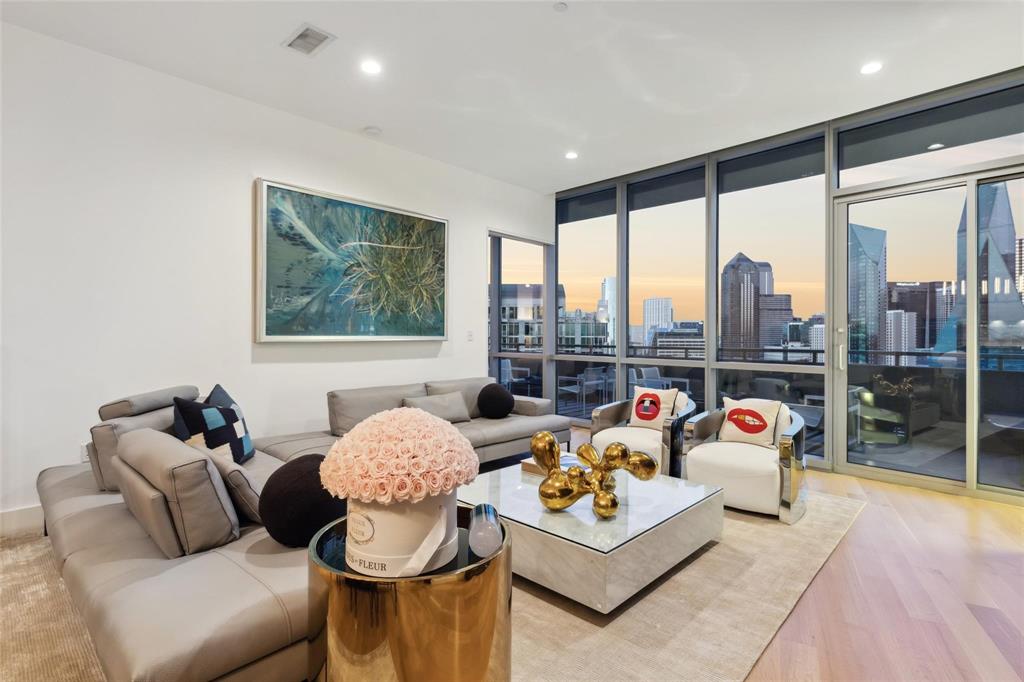 The House Condos - Residential