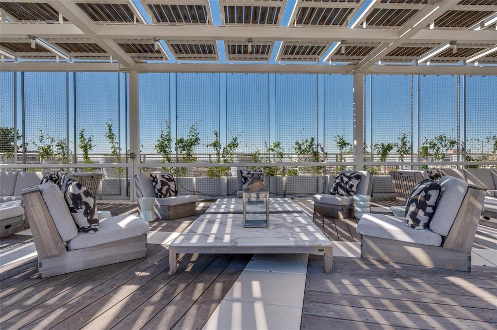 The House Condos - Residential