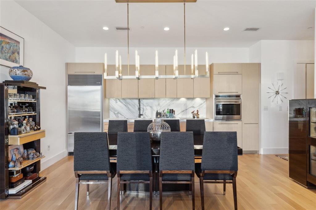 The House Condos - Residential